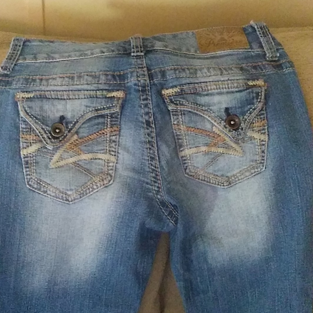 Jeans - Picture 3 of 4